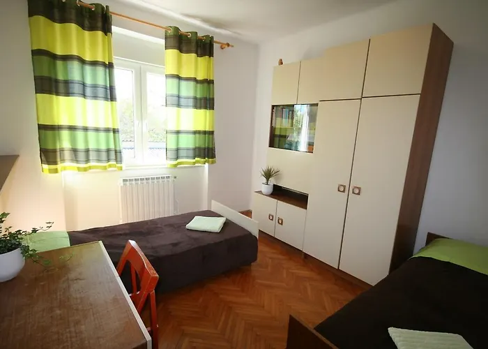 Apartment Elena Pula